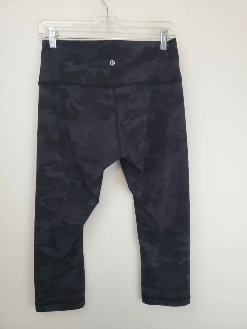 Lululemon Wunder Under Crop Hi-Rise Full-On Luon 21